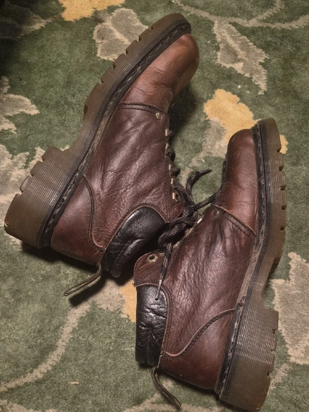 Dr. Martens sturdy leather